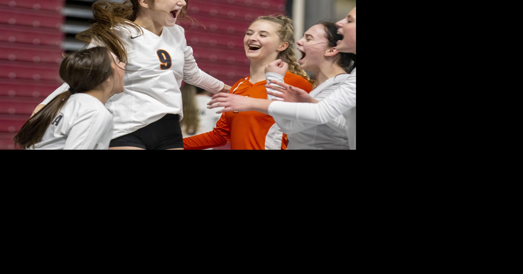 2B High School Volleyball Kalama cruises past Forks in State opener