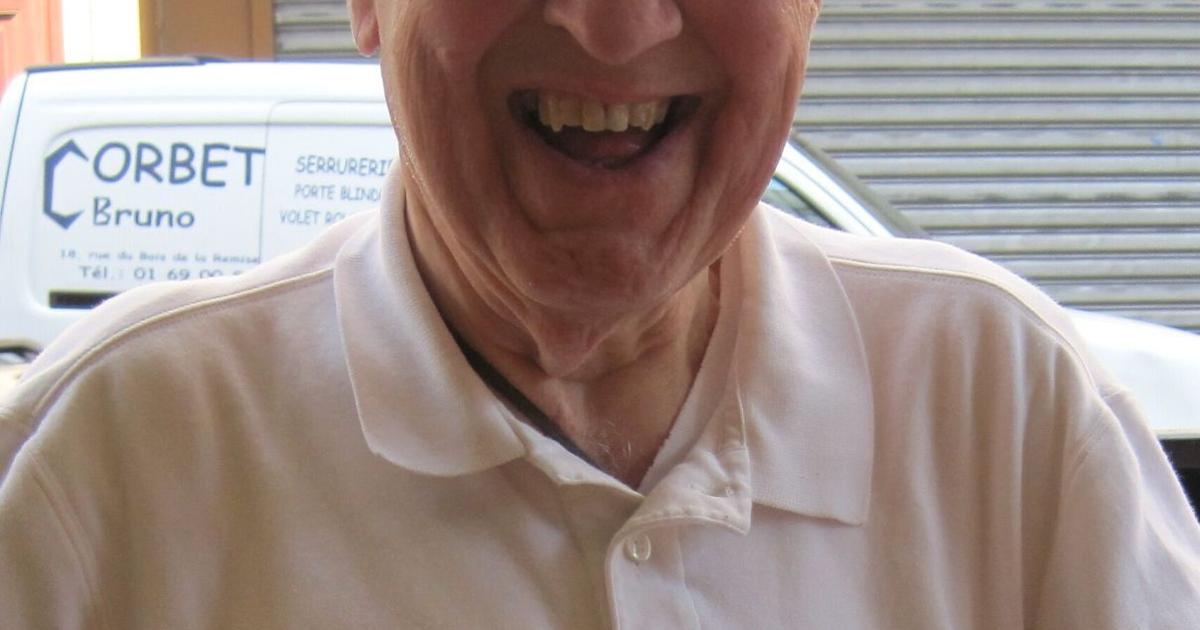 Robert Raymond Altenhof