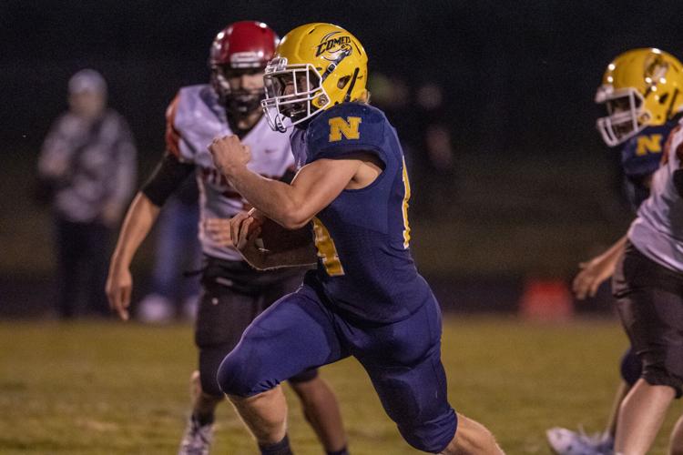 1B High School Football Naselle fades late in de facto league title