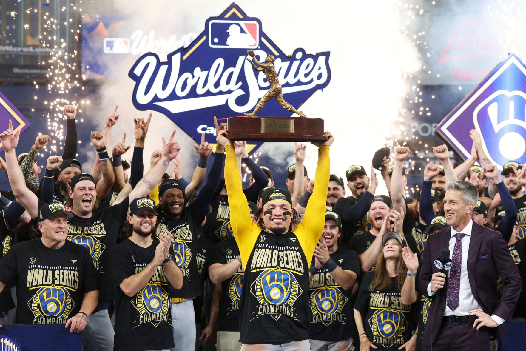 BASEBALL-MLB-TB-MIL/