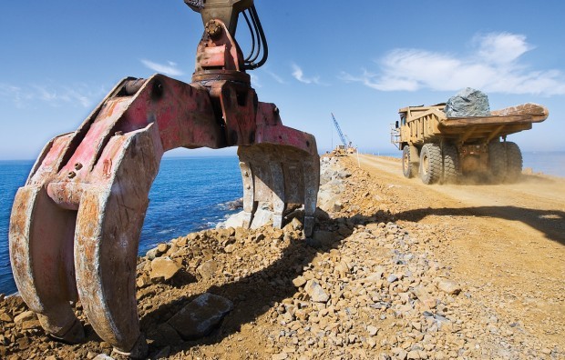 Corps unveils plan to fix Columbia River bar jetties 