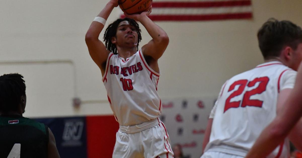 NWAC Men’s Basketball Multnomah falls 10875 at Lower Columbia