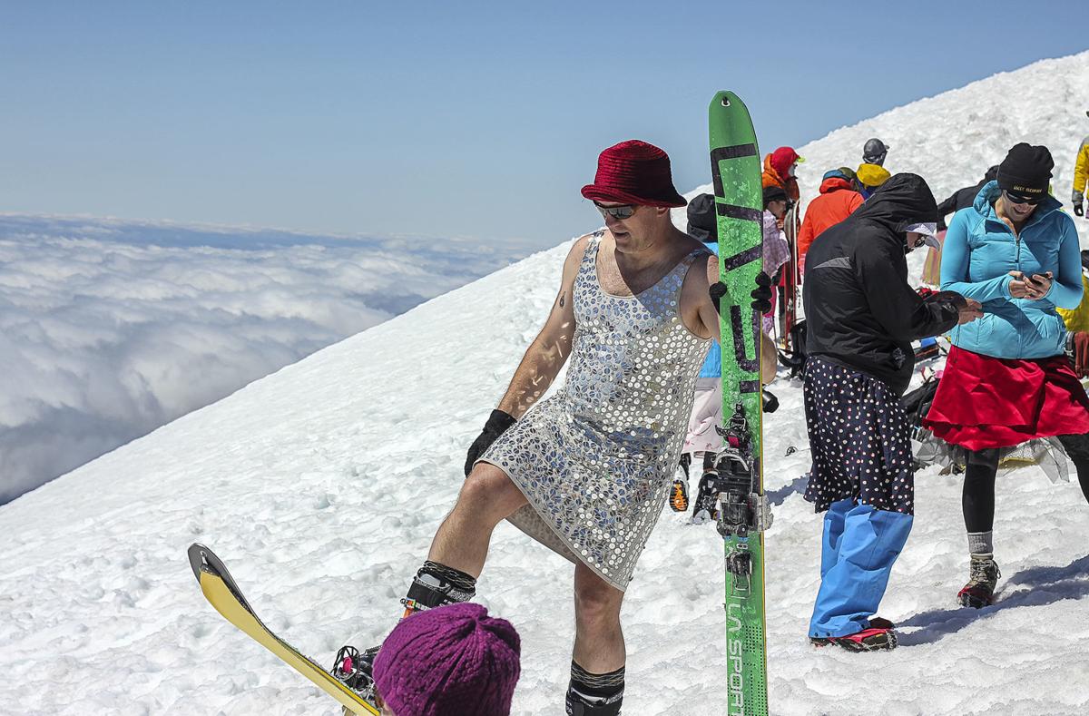 Mount St Helens Institute website crashes after rush on climbing permits
