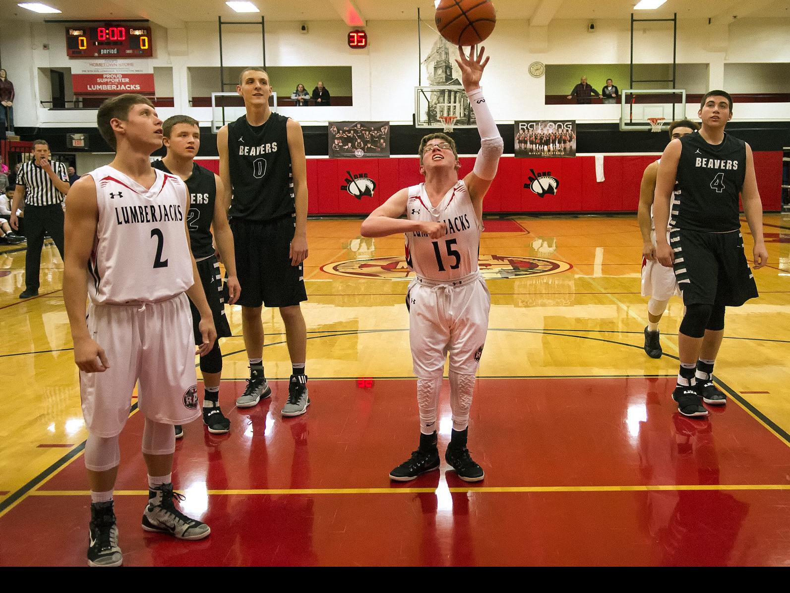 Boys Basketball Lumberjack Senior With Cerebral Palsy Shines In