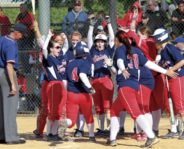 Clackamas edges Lady Devils twice to claim softball title | Softball ...