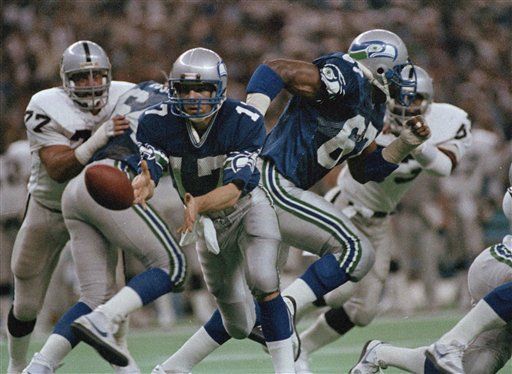 Photos: A Look Back At The Seahawks-raiders Rivalry 