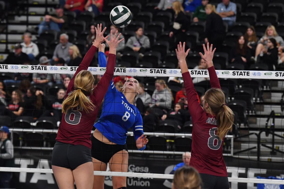High School Volleyball: Kelso's Grafton, R.A. Long's Stacey lead