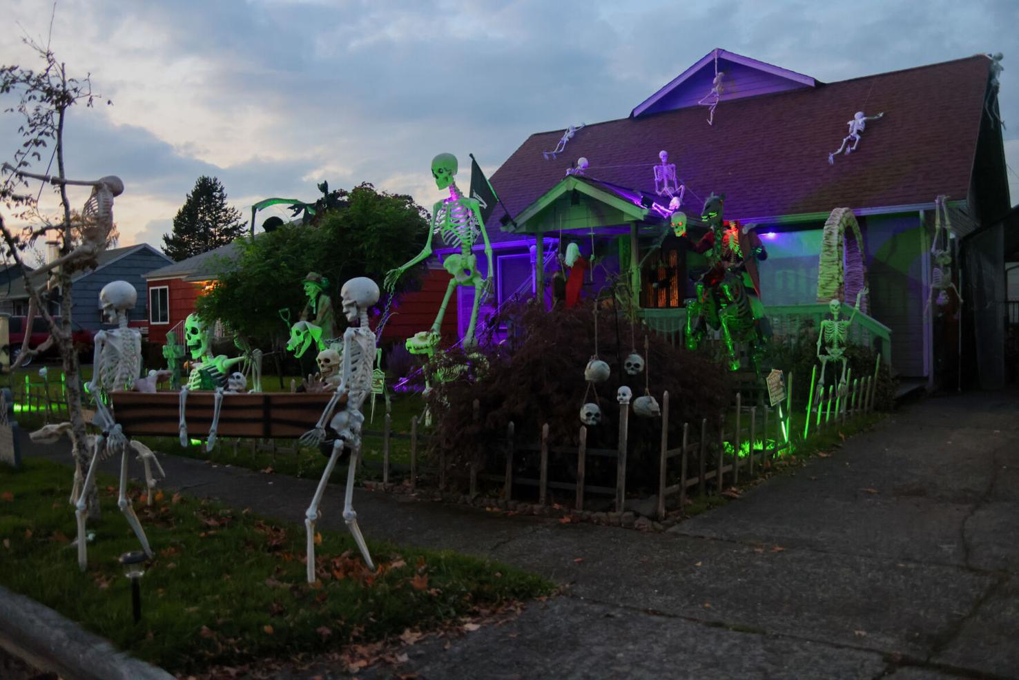 PHOTOS Field Street house wins Longview mayor's Halloween contest