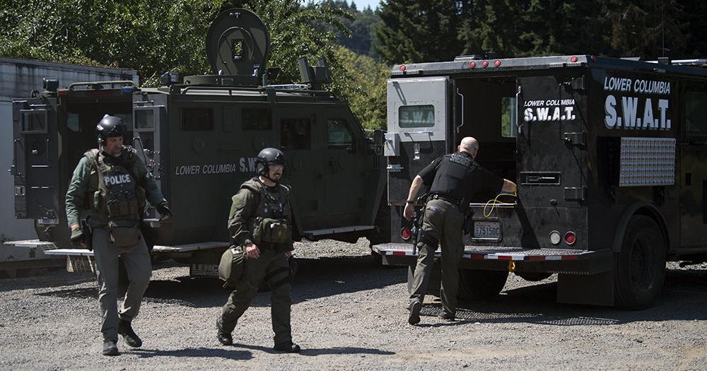 Man arrested after Wednesday SWAT standoff to be charged with assault ...