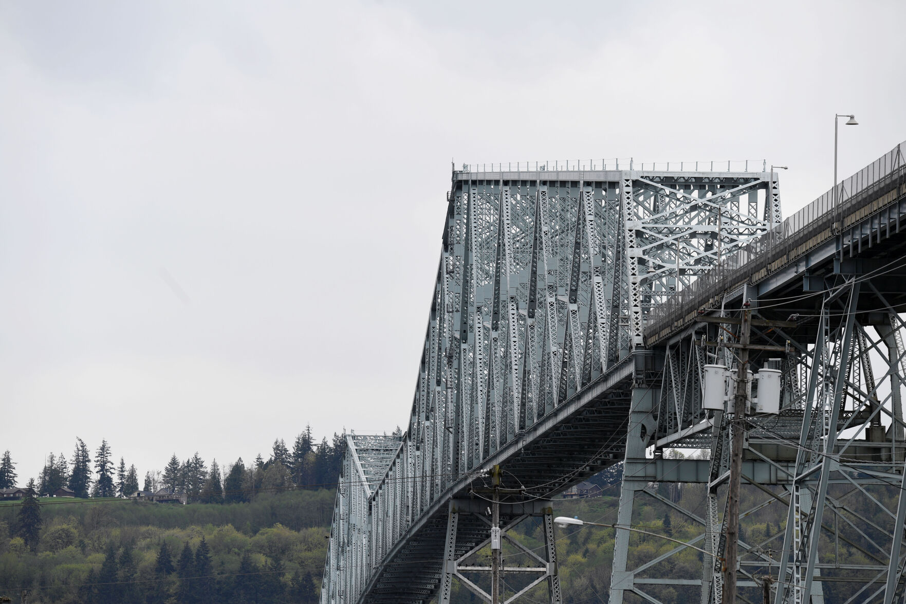 Full construction closure of Lewis and Clark Bridge set for July 16