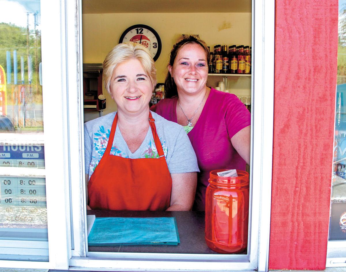 Talking Business Cathlamet burger shack a hit among locals and travelers