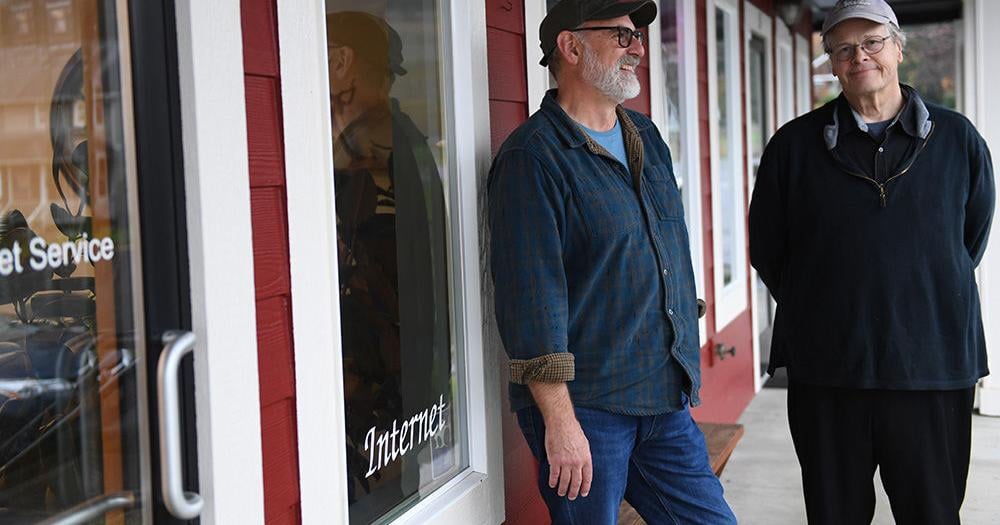 Wahkiakum business, governments offer free Wi-Fi in downtown Cathlamet