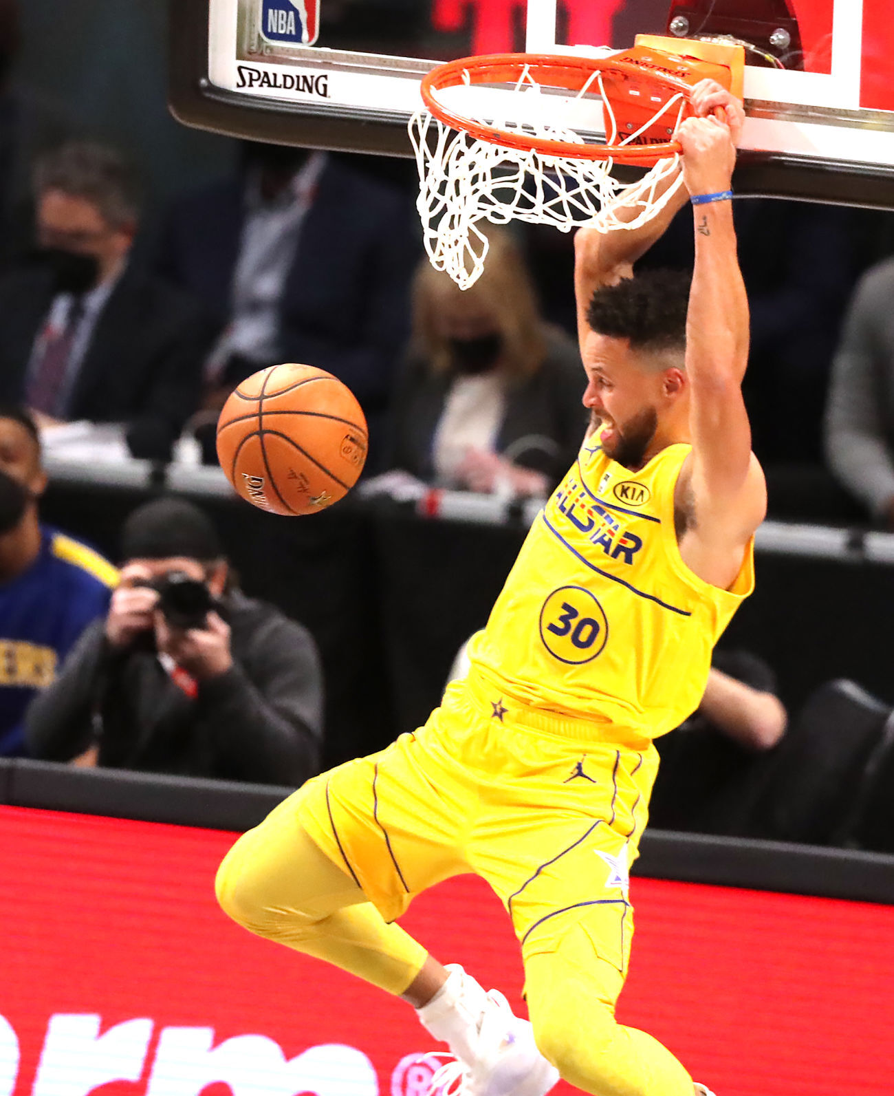 curry all star dunk