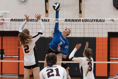 Toutle Lake volleyball Grace Hadaller