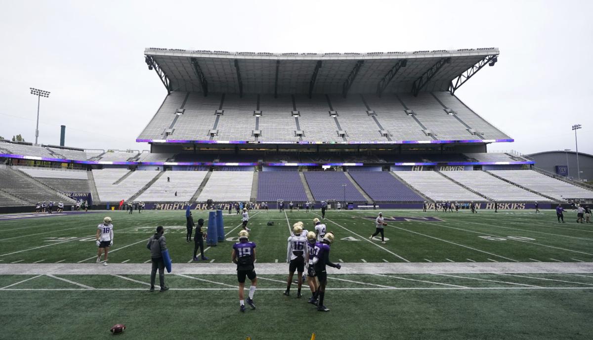 The Dawg House In Weird Season Uw Draws Fourth Straight Home Game Sports Tdn Com The Dawg House In Weird Season Uw Draws Fourth Straight Home Game Sports Tdn Com