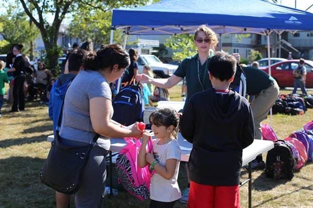 Youth and Family Hyperlink keeping free of charge Aug. 25 dental, vaccine clinic | Education and learning