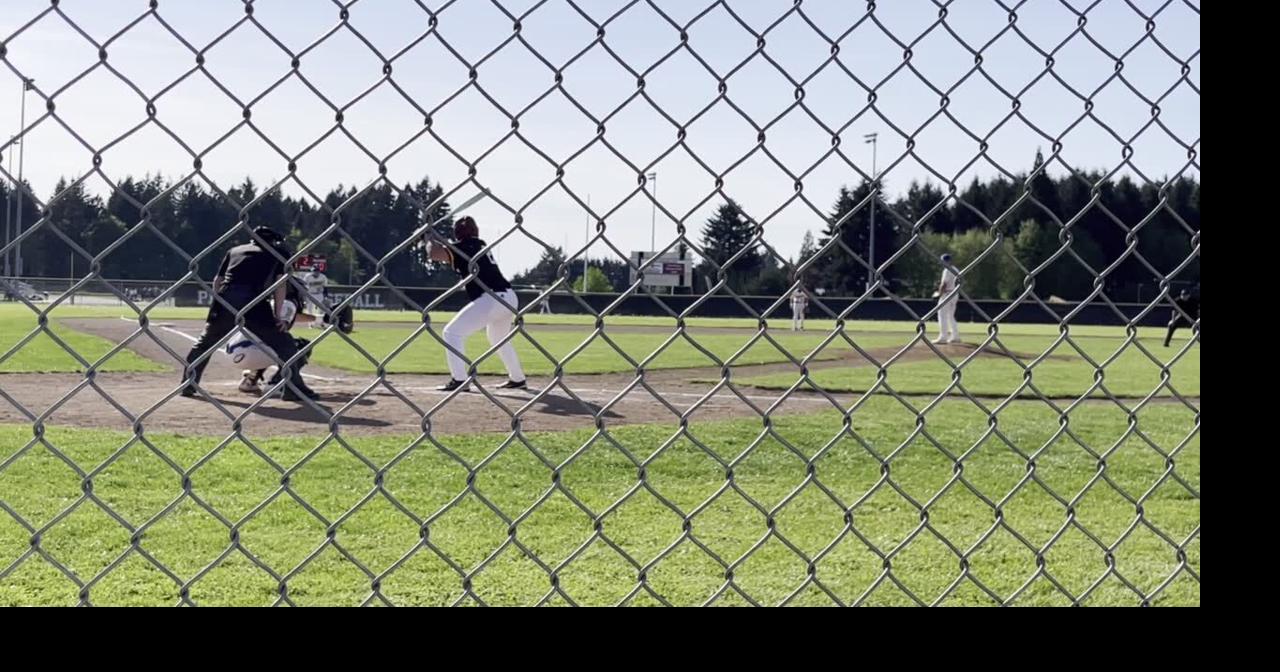 Kelso's Blake Larwick throws a strike