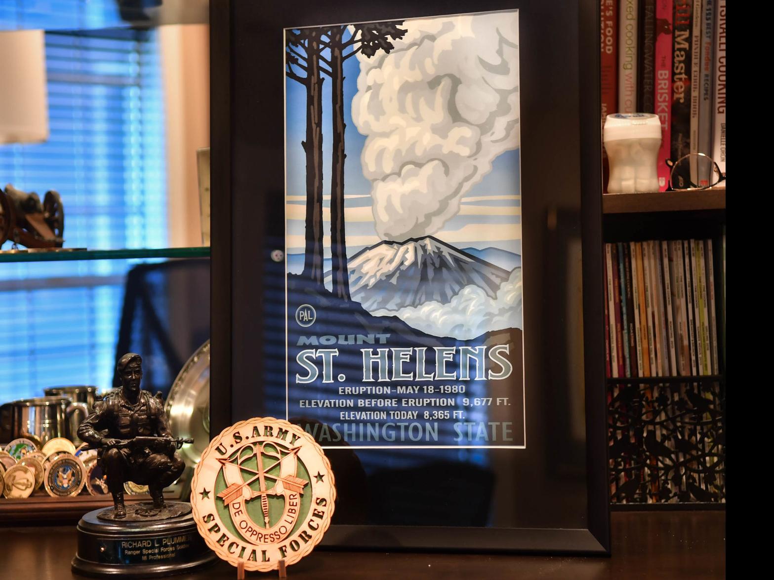 One Valley Too Far How 110 Soldiers Survived The Mount St Helens Eruption Local Tdn Com