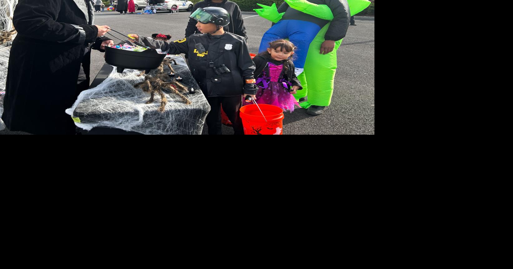 Rose Valley trunk-or-treat