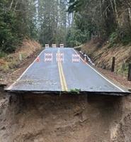 Cowlitz County commissioners approve $2.8 million contract for bridge replacement