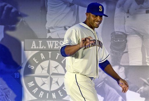 Slideshow: See the new Mariners uniforms