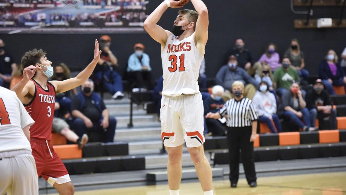 2B Boys Basketball: Kalama makes use of scorching begin to blow previous Toledo | Boys