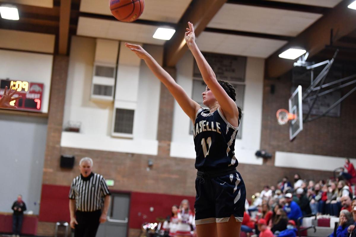 1B High School Girls Basketball Naselle headed to State with win over