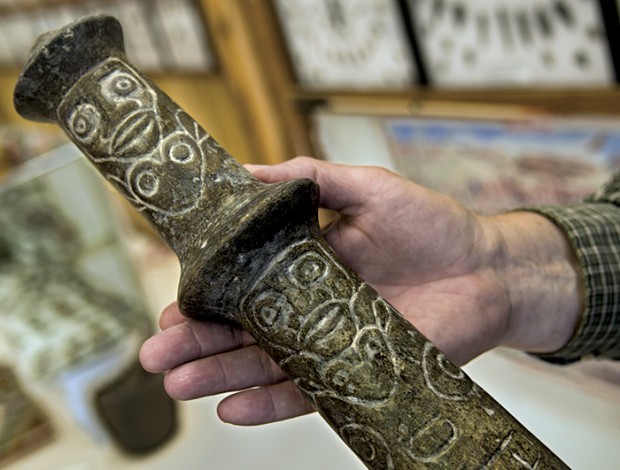 Kalama man shares vast collection of rare Indian artifacts