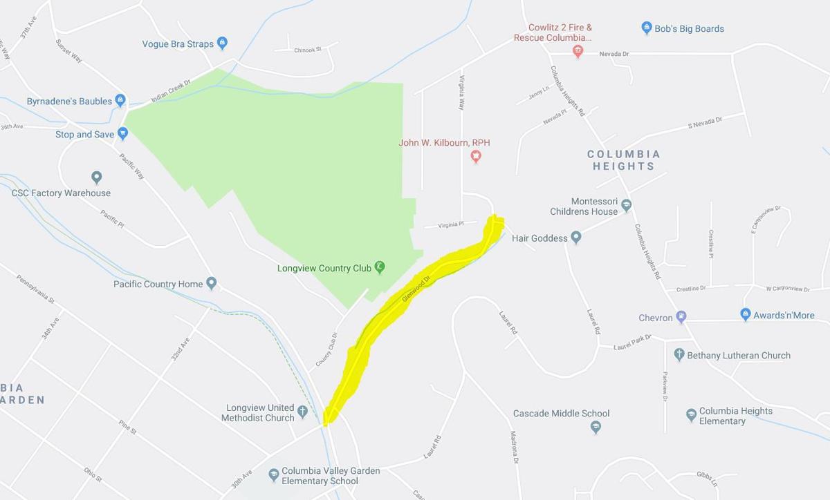 Tree blocking Glenwood Drive