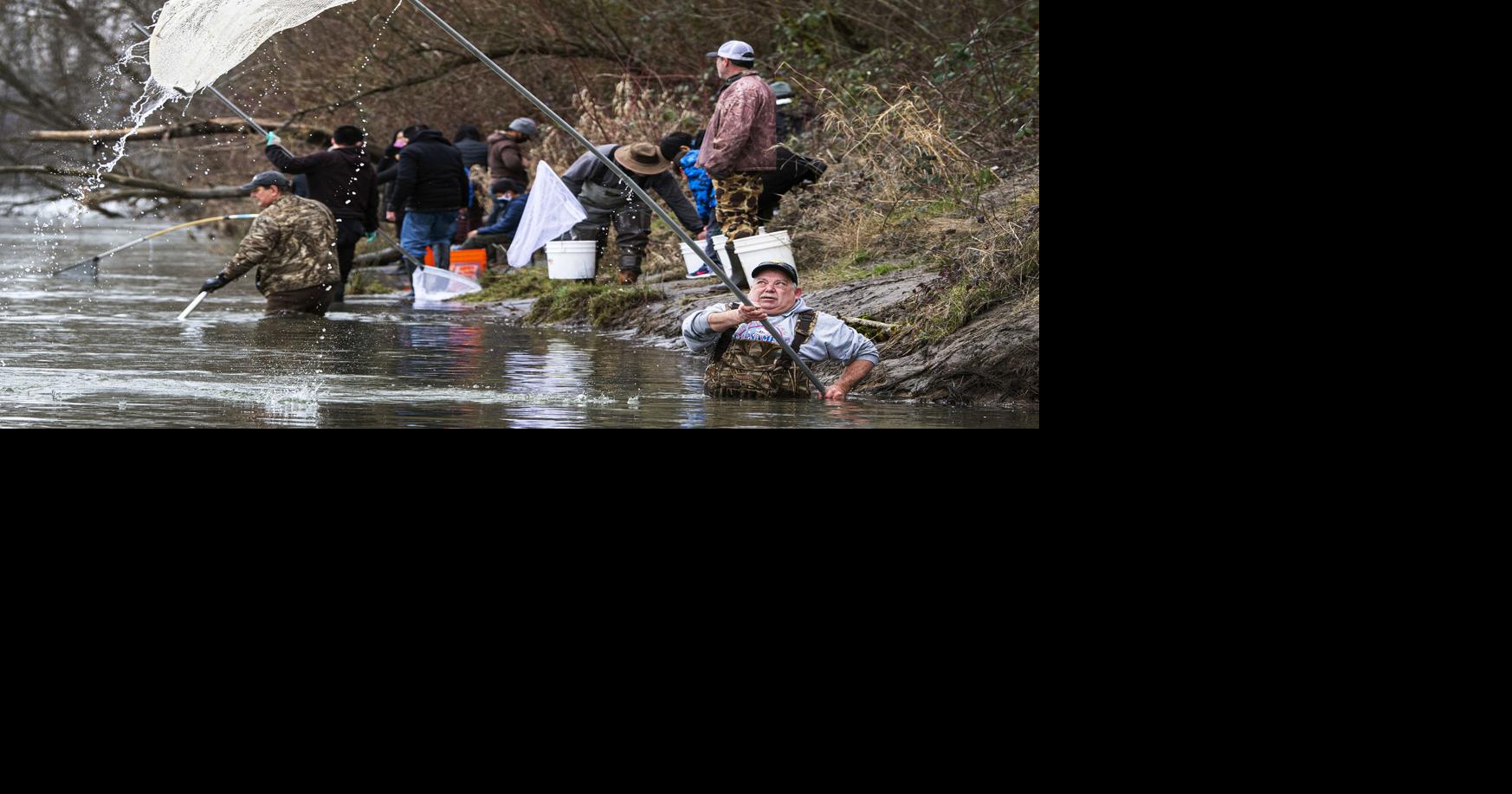 Smelt-dipping a net gain for Cowlitz, Sandy anglers