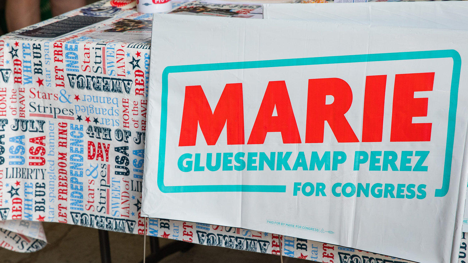 Poll Shows Gluesenkamp Perez And Kent ‘effectively Tied’ In Race For ...