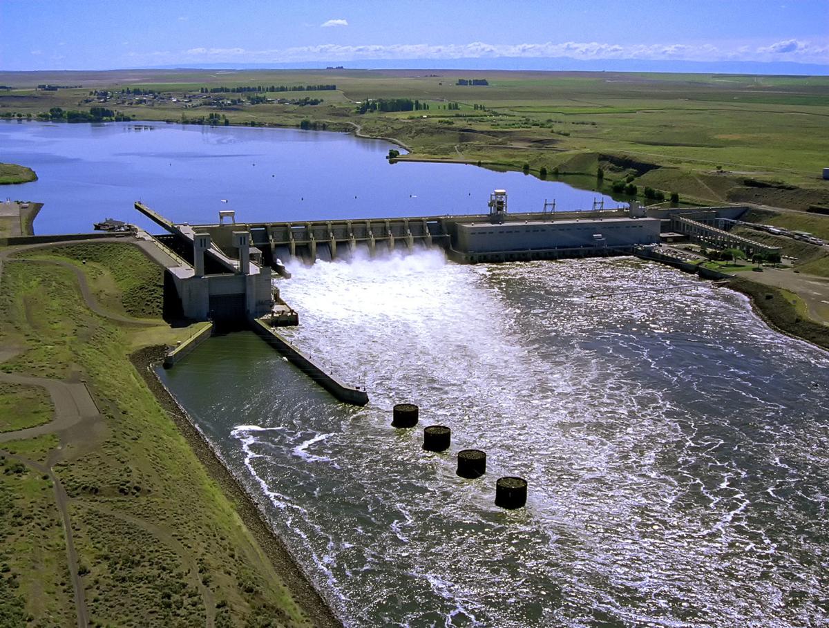 011817-lng-nws-dams-1