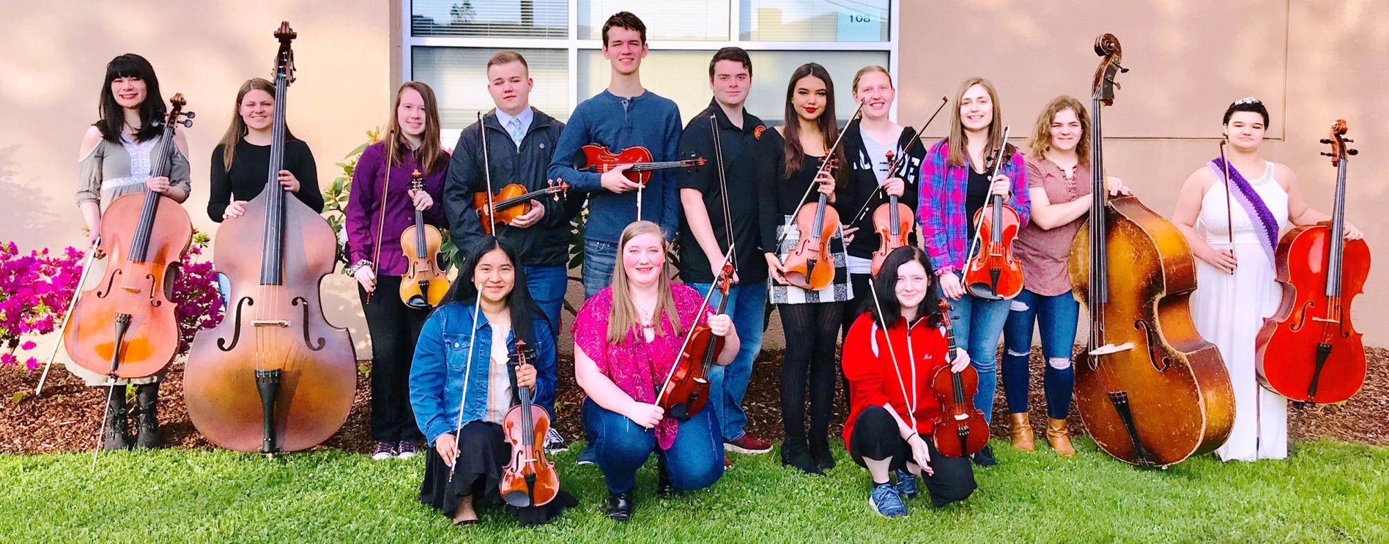 Longview School District seniors perform concert | Entertainment | tdn.com