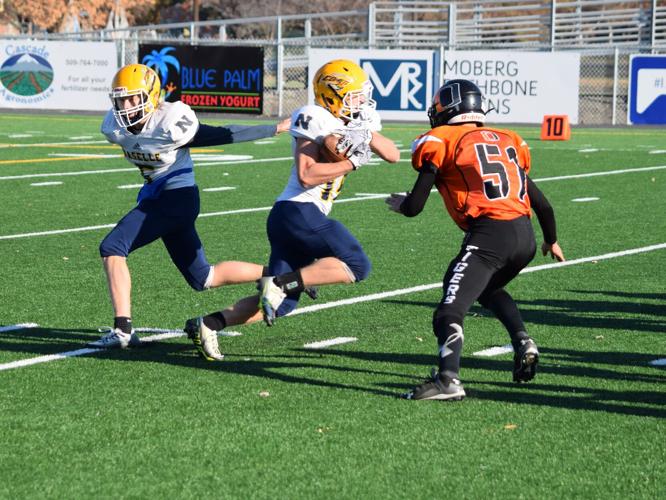 1B High School Football Naselle takes No. 1 Odessa to the limit in in