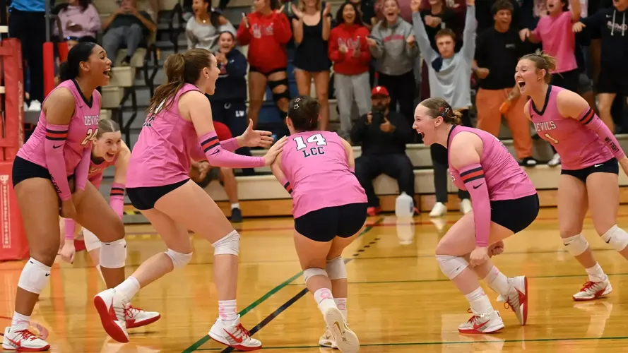 LCC Rallies to Defeat Highline in Three Sets