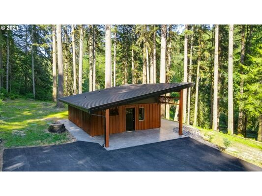 1 Bedroom Home in Kalama - $599,999