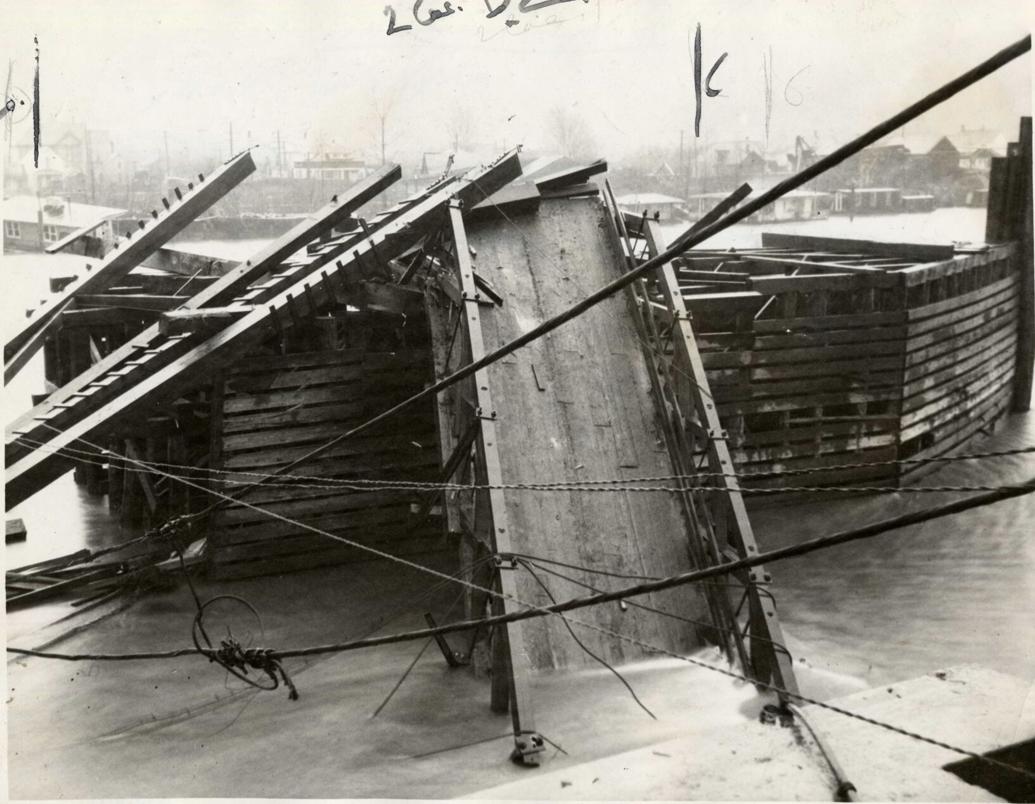 Allen Street bridge collapse