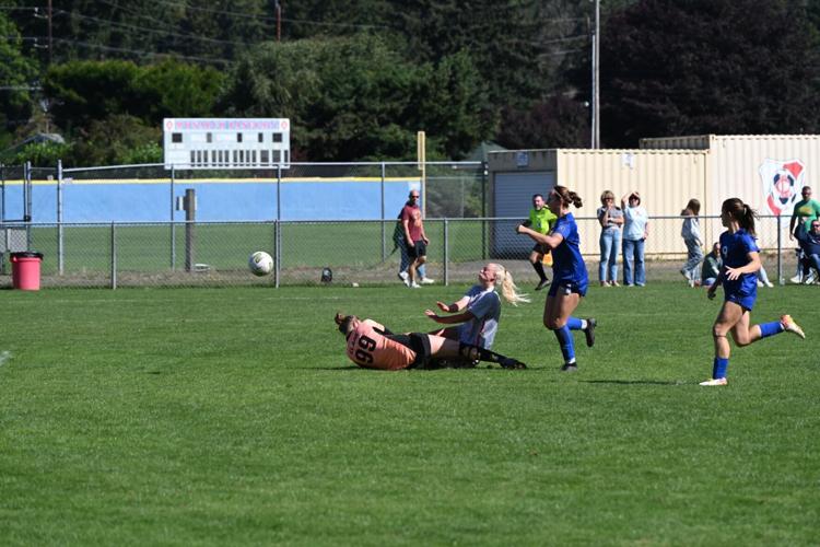 Devils Stay Undefeated with 3-2 Thriller Over Clark