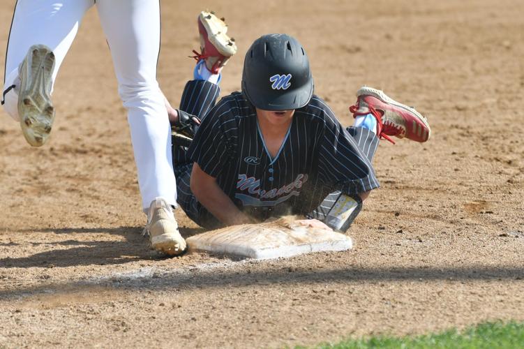 2A High School Baseball Mark Morris lets the big one get away in