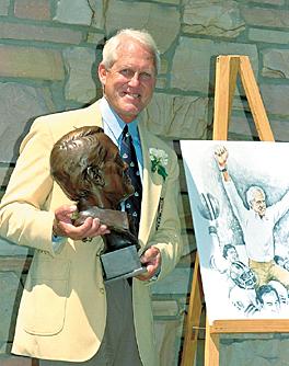 Bill Walsh, Innovator of West Coast Offense, Dies at 75 - The New