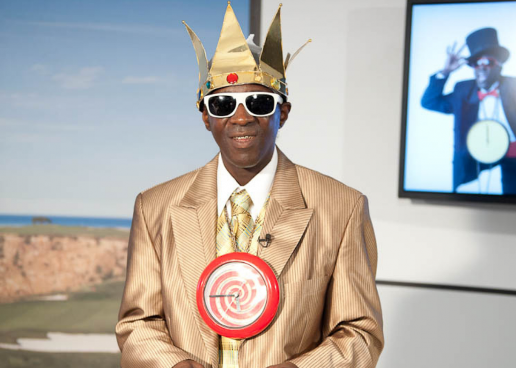 What's a Vegas wedding without Flavor Flav, Pawn Stars and Pauly?, Kats, Entertainment