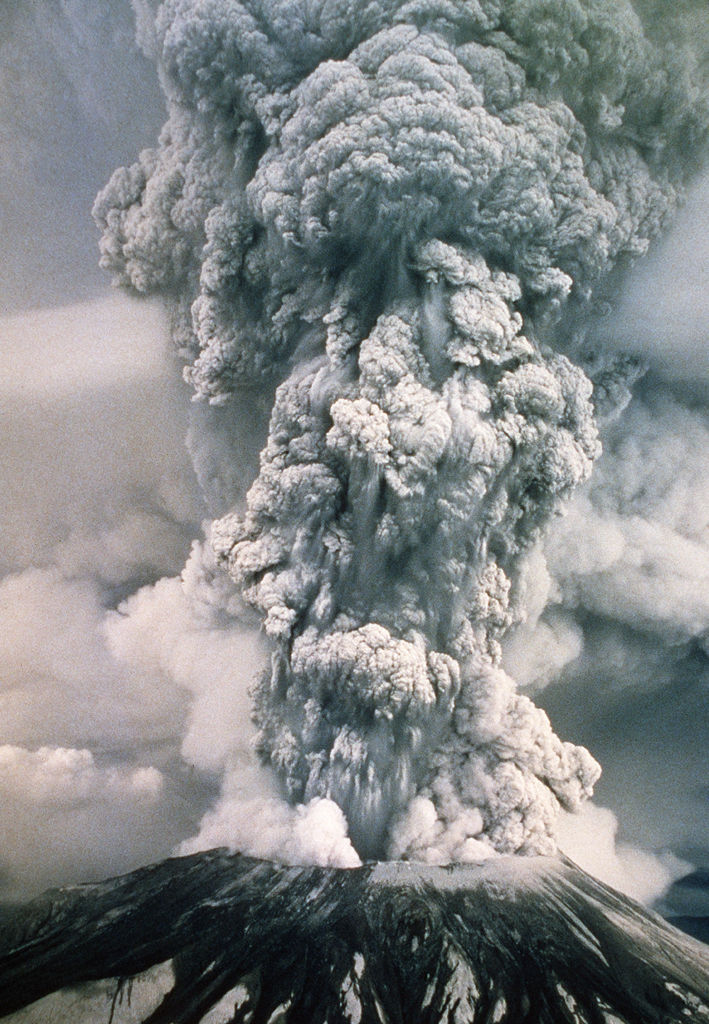 Book covers history and politics that affected Mount St. Helens' death 