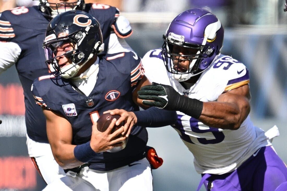 Justin Fields rallies Chicago Bears for stunning upset win