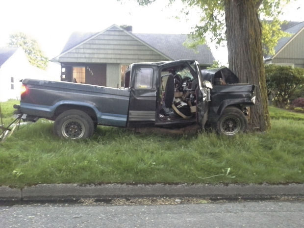 Man Crashes Truck Into Tree Near Nichols And 20th