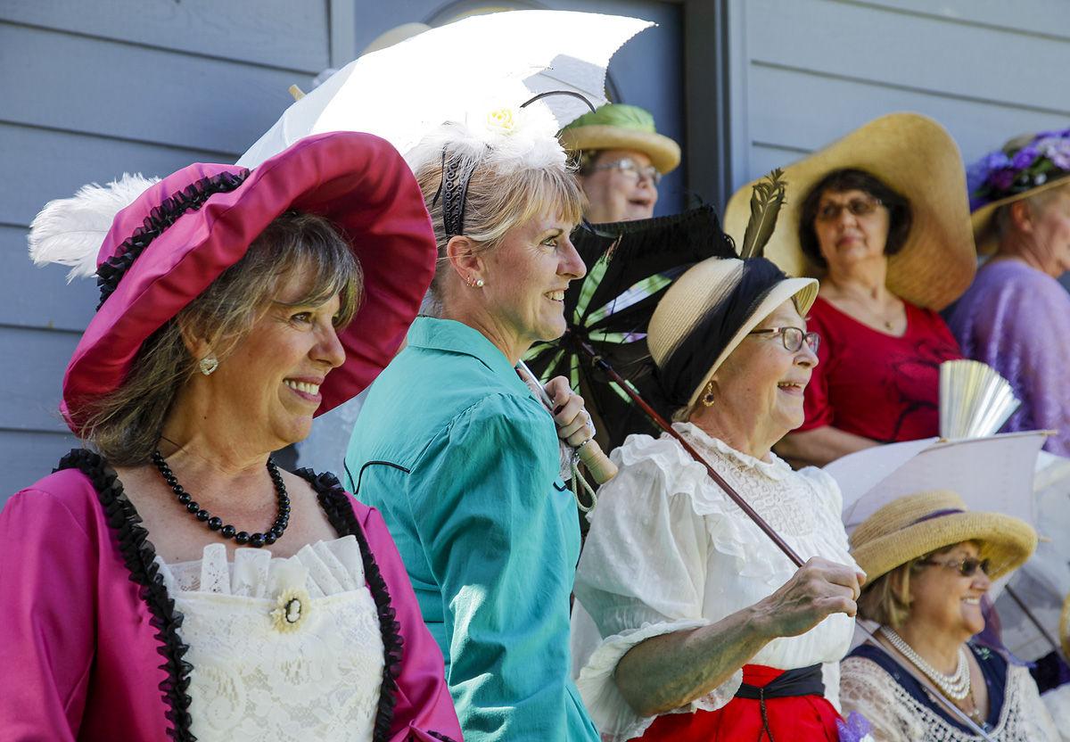 Victorianthemed party brings lace and laughter to sunsoaked Rainier