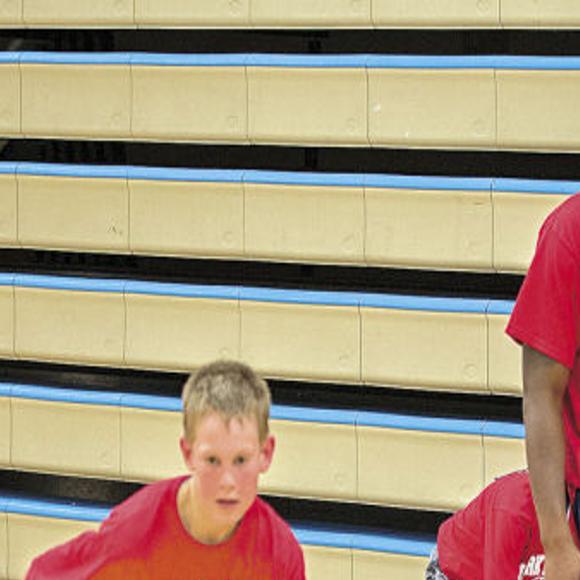 Zags Gary Bell Jr Returning The Favor At Local Basketball Camp