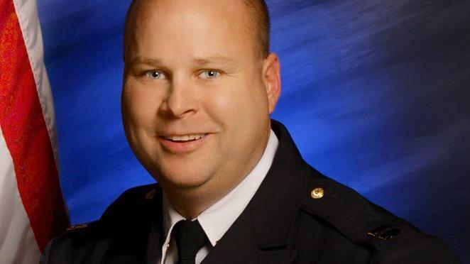 New Longview Police Chief Huhta sworn in, city staff honored for years of service - Vimarsana News