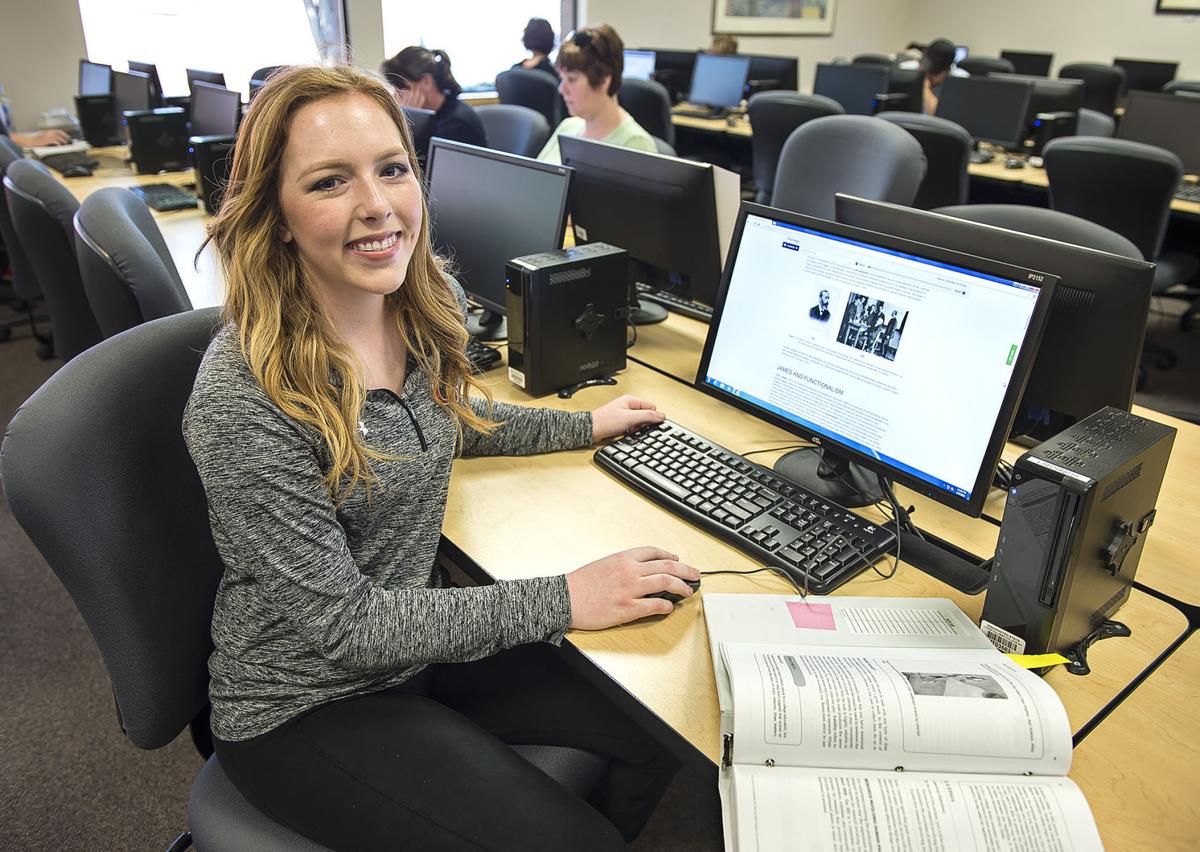 Lcc Textbook Program Saves Students A Bundle Local Tdn Com