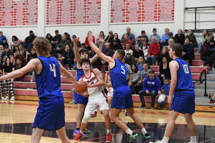 2B High School Boys Basketball Swanson's late three lifts Toutle Lake