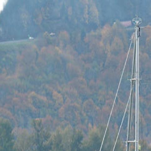 Iconic Greenpeace Ship Delivers Anti Coal Message To Longview Local Tdn Com